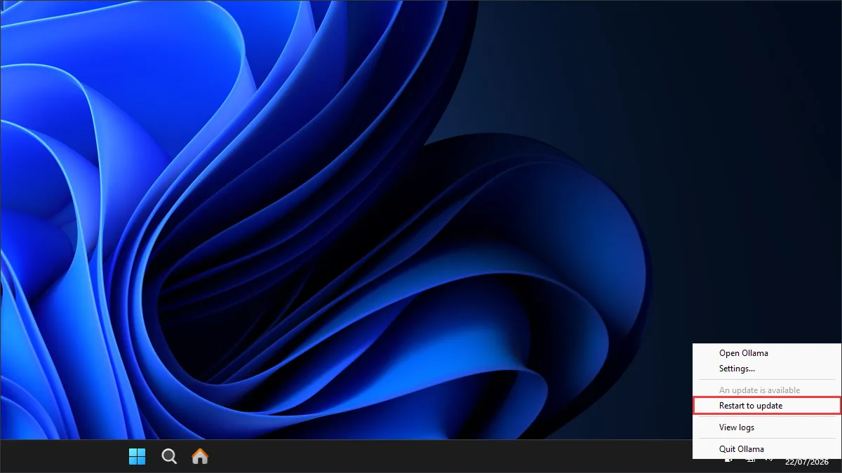 Menu System Tray Ollama dengan opsi Restart to update